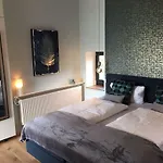 게스트하우스 Trafohaus Am Kaiserbahnhof 3*
