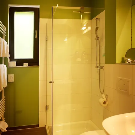 Gasthof Trafohaus Am Kaiserbahnhof