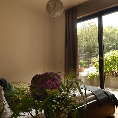 Guest house Trafohaus Am Kaiserbahnhof 3*