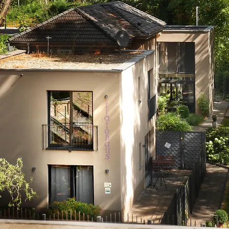 Trafohaus Am Kaiserbahnhof 3*