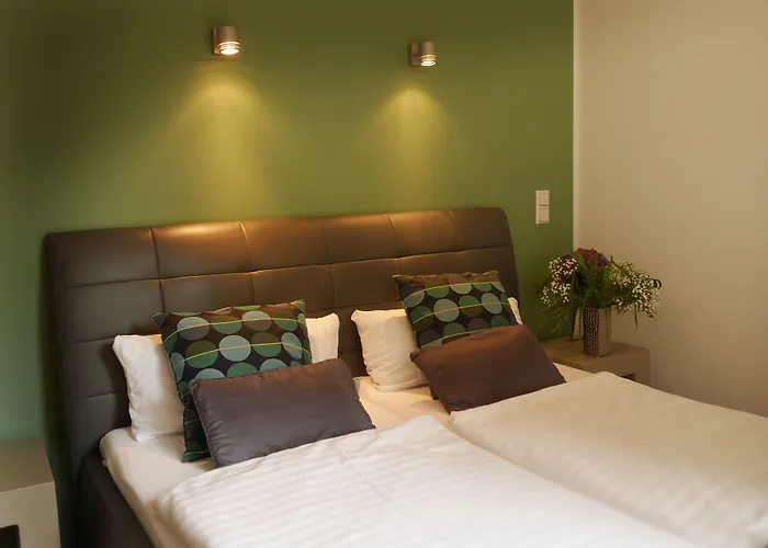 Trafohaus Am Kaiserbahnhof 3*