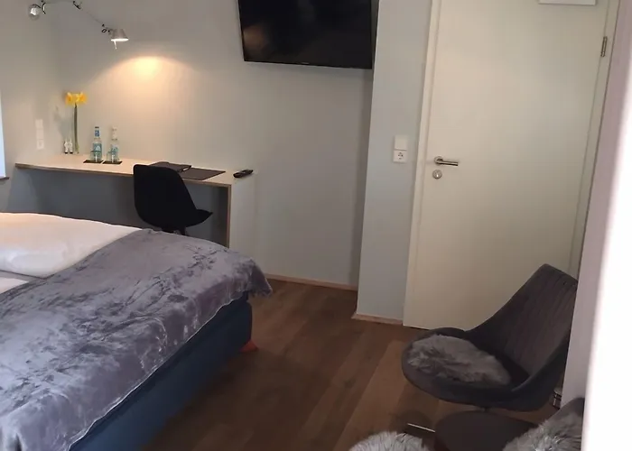 Gæstehus Trafohaus Am Kaiserbahnhof 3*